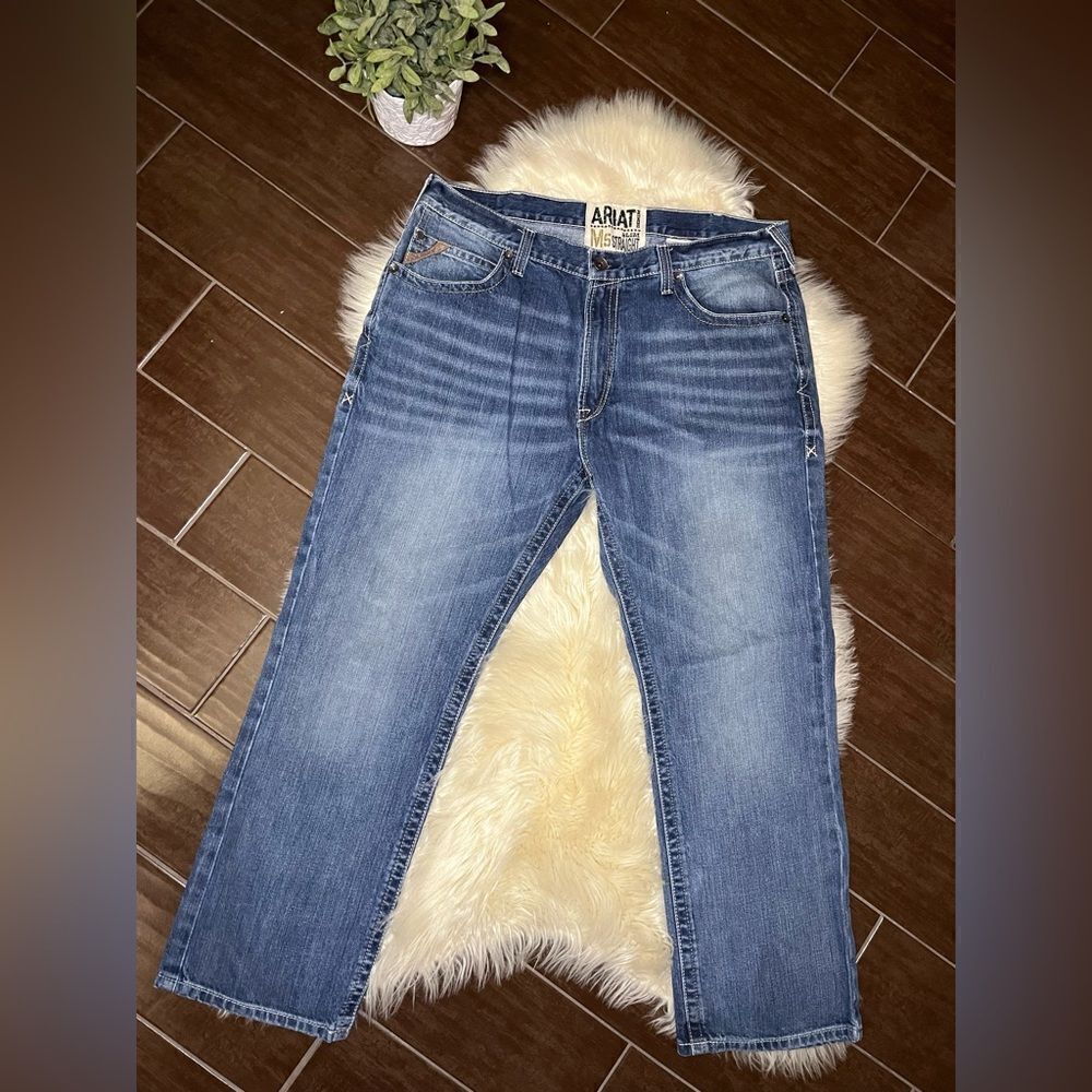 Ariat M5 slim straight blue jeans sz 40x30
